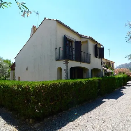 Casas Adosadas Les Oliveres Holiday home Torroella De Montgri
