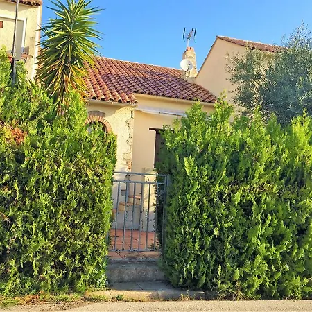 Holiday home Casas Adosadas Les Oliveres *