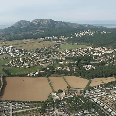 Casas Adosadas Les Oliveres *