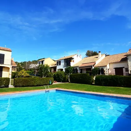 Casas Adosadas Les Oliveres *